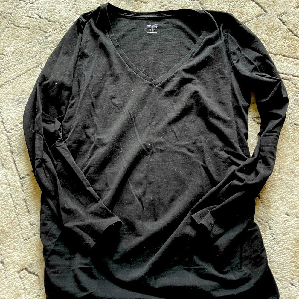 Lot of 4 old navy maternity shirts